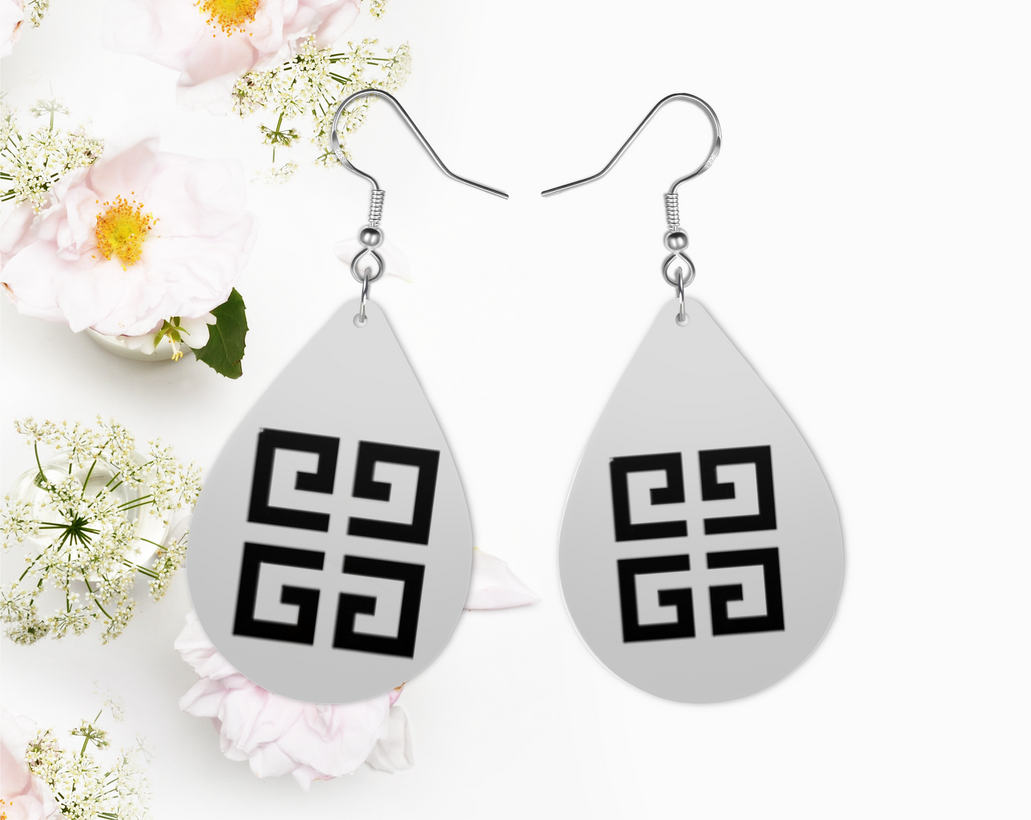 G Logo Grey Earrings, Fashion Design Teardrop Earrings