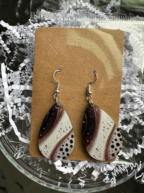 Elegant Brown Wave Earrings, Fashion Design, Teardrop Earring